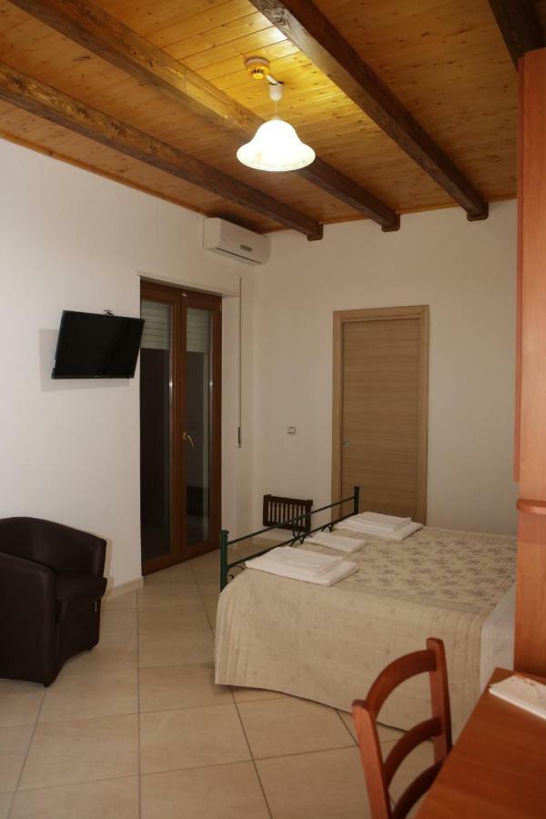 Hotel Maremonti Joppolo Exterior foto